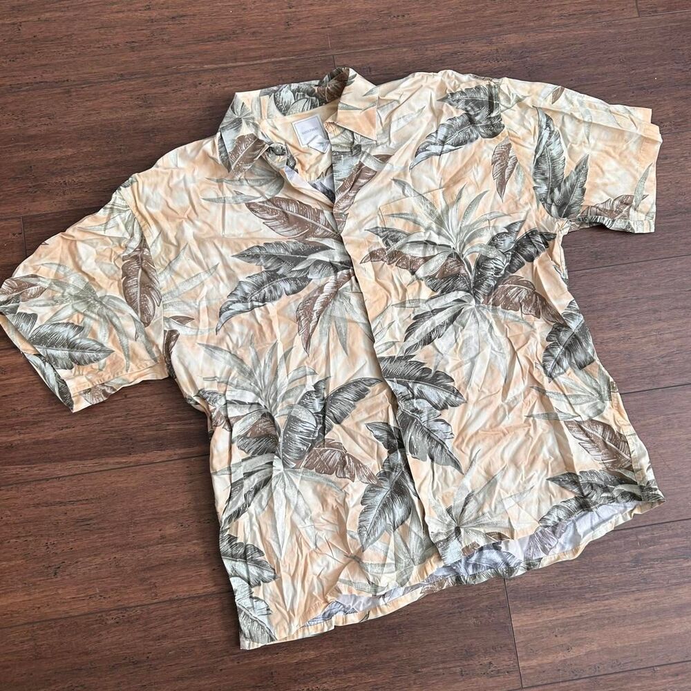 Men's Yellow and Green Shirt